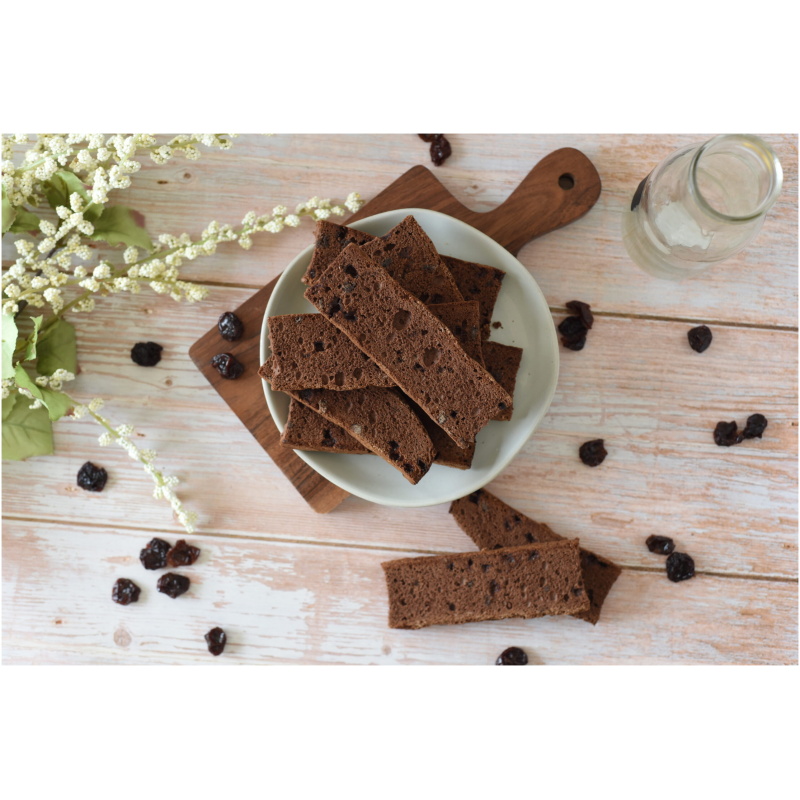 DIJAS Foods Chocolate Sin Cherry Biscotti is amazing and here for a limited time only! We ship to all 48 lower states including Texas, Florida, New York, Connecticut, Virginia, Illinois, and Pennsylvania!